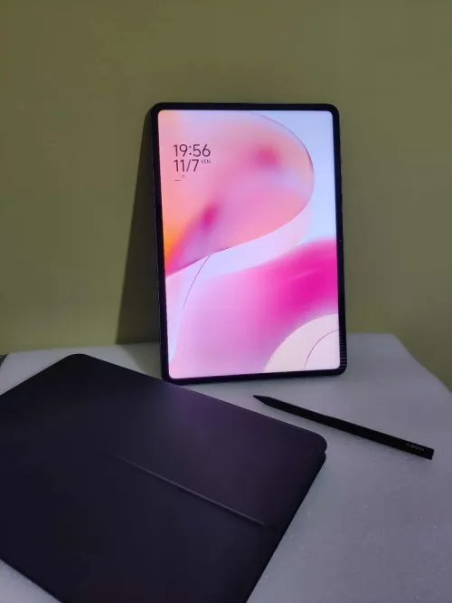 Xiaomi Pad 6s pro 👌 Xiaomi pad 6 s pro 8 ram 256 mimoir Snap dragon 8 gen 2 Avec stilo orginal xiaomi Et clavier orgenal Sans boit Ecran 12.4 comme pc Batterie 10000 mAh Camera avon mp 32 Arrrie 50 mp Plus chargeur origanal xisomi 120 w