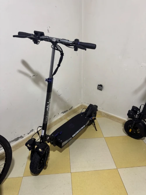 Trotinette E-cross one
