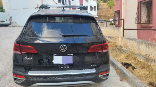Volkswagen Taos 2024 SEL