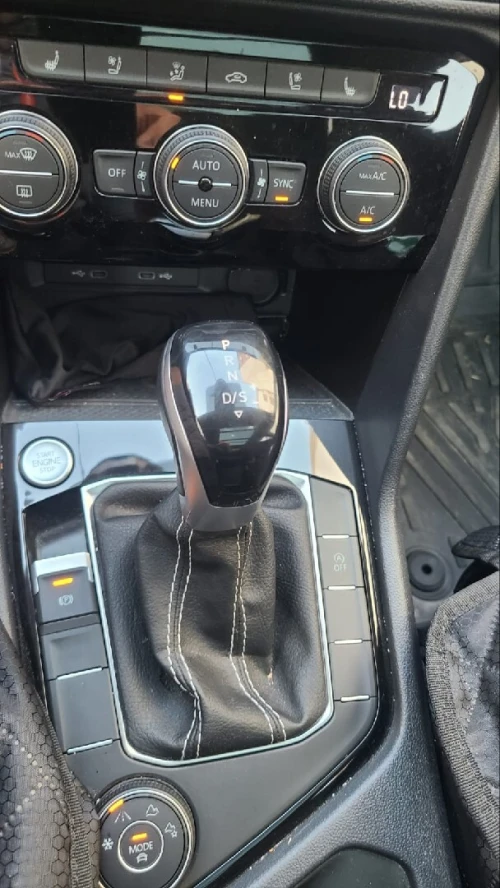 Volkswagen Taos 2024 SEL
