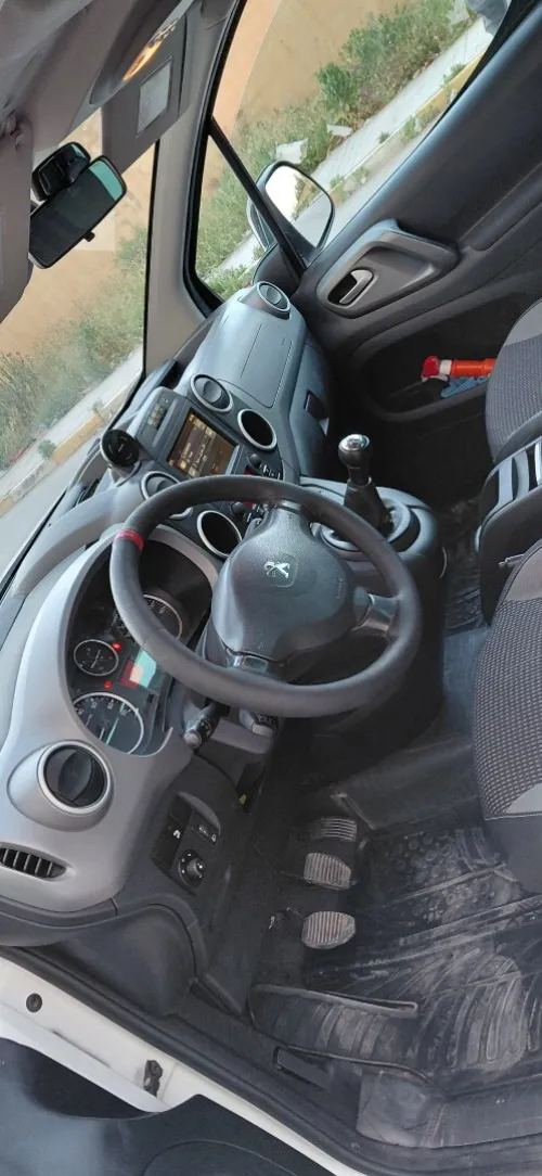 Peugeot Partner 2019 Tepee Allure 