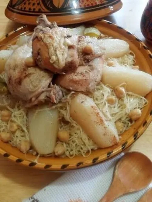 Tous les plats traditionnels et pains 