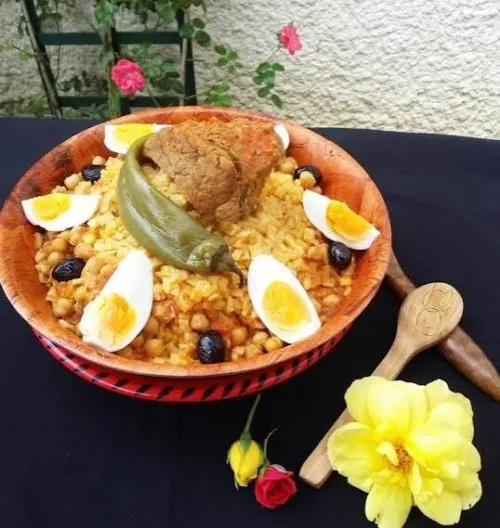 Tous les plats traditionnels et pains 