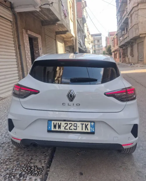 Renault Clio 5  2024 Evolution