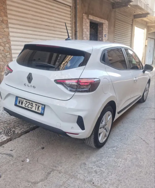 Renault Clio 5  2024 Evolution