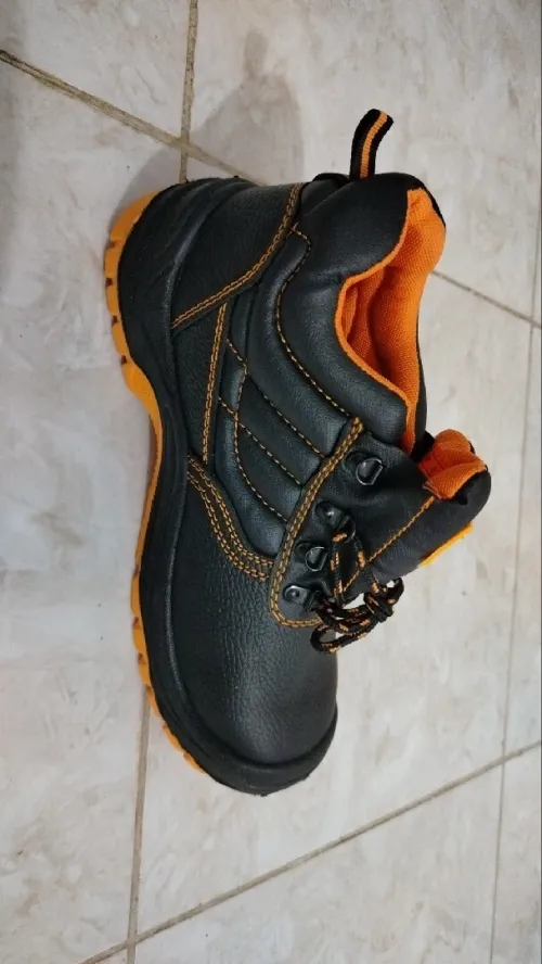 Chaussures de sécurité très bonne qualité 