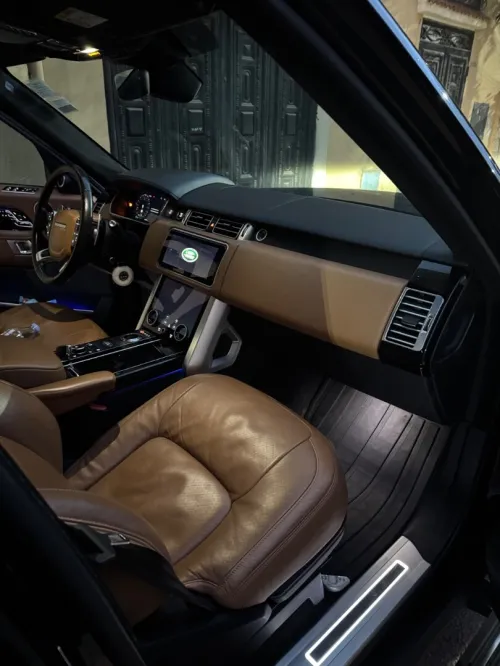 Range Rover Vogue 2019 Model L (Large)