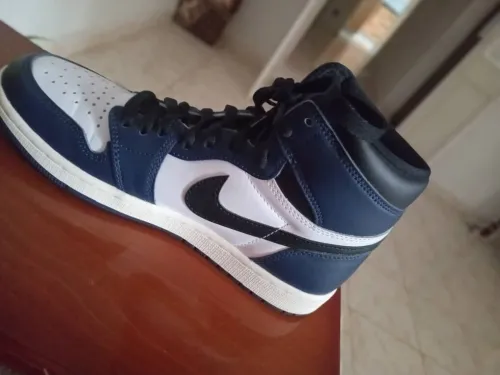 AIR JORDAN original venu du Canada