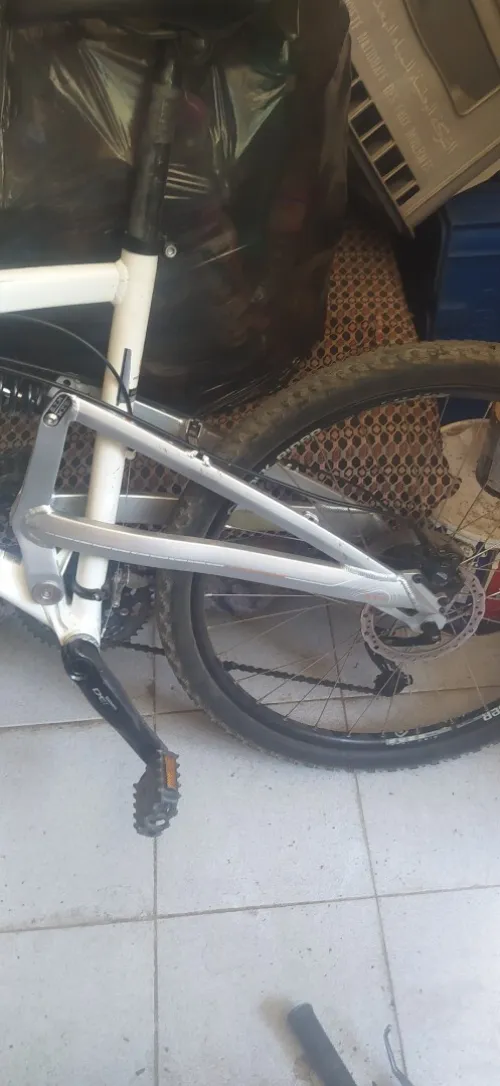Rockrider 6.4 2025