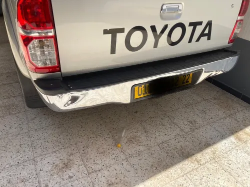 Par choc hilux 