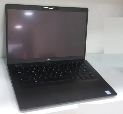 Ordinateur portable Dell Latitude 5400 