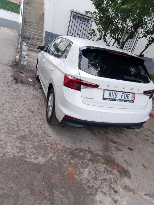 Skoda Fabia 2023 live plus