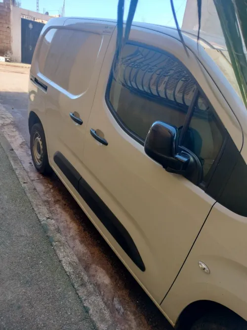 Fiat Doblo 2023 Italie