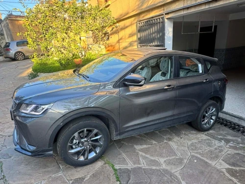 Geely Coolray 2025 