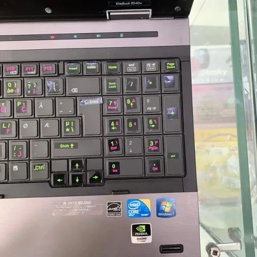 HP ELITEBOOK