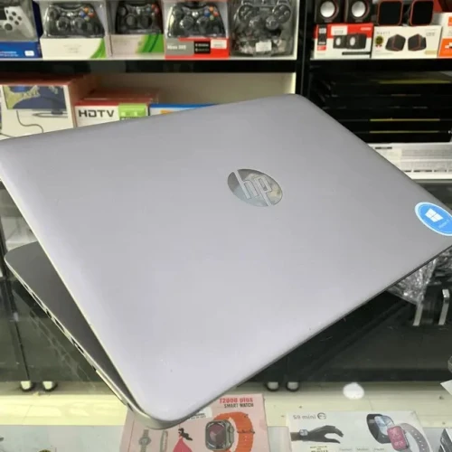 HP 820 G3 I5 6EME 256 SSD