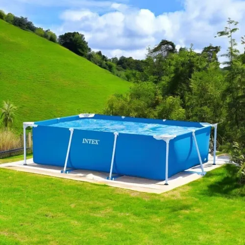 Piscine.    Intex.
