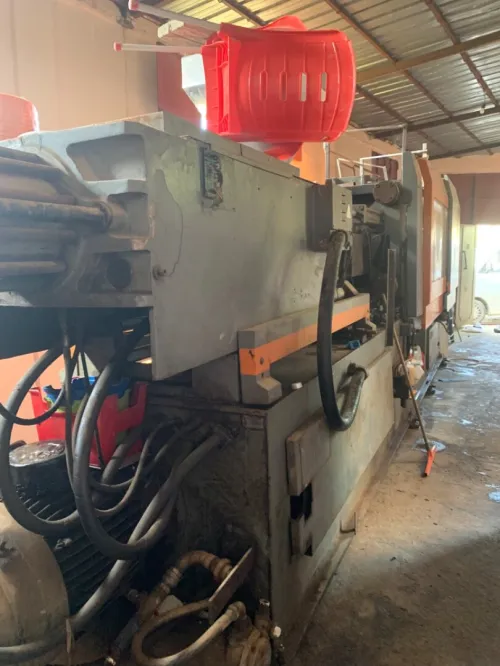 Machine de plastique 