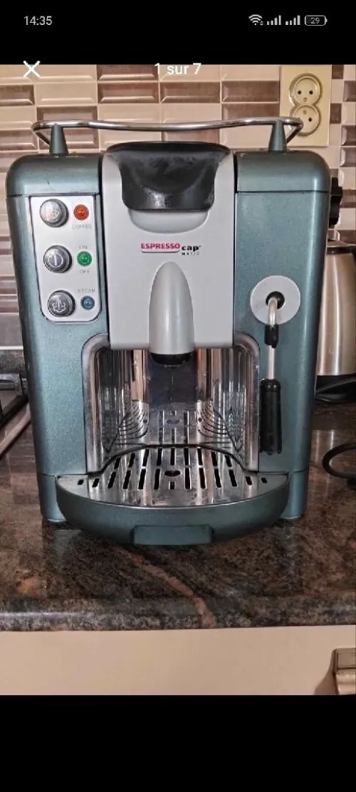 Machine à café et mousseuse Expresso Matic