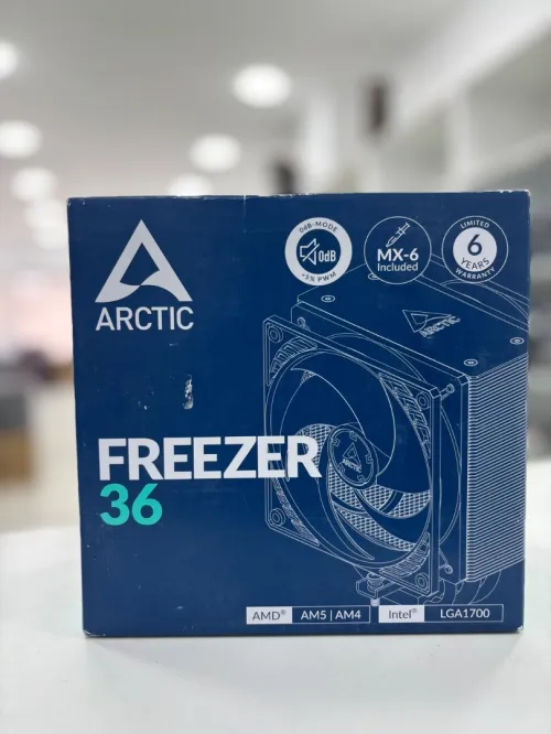 Arctic freezer 36