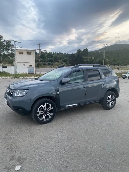 Dacia Duster 2023 Journey