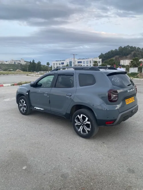 Dacia Duster 2023 Journey