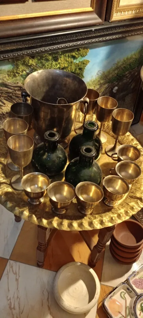 antiquité cuivre bronze meuble 