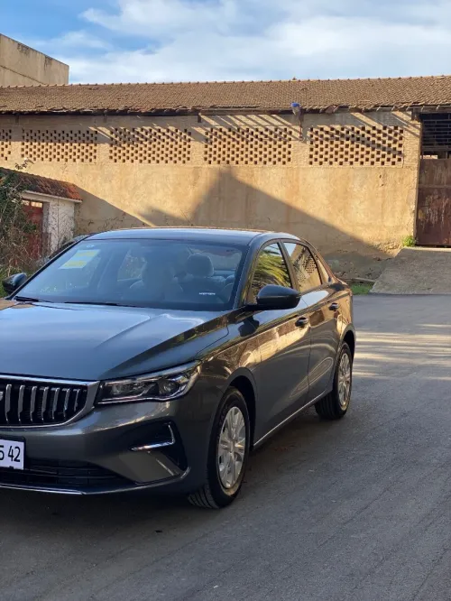 Geely Emgrand 2025 1.5 126ch