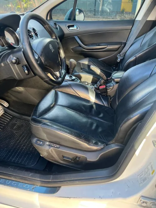 Peugeot 308 2013 Français