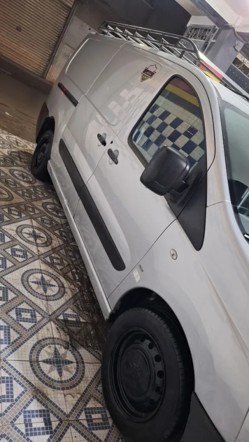 Peugeot Expert 2008 V.U Long