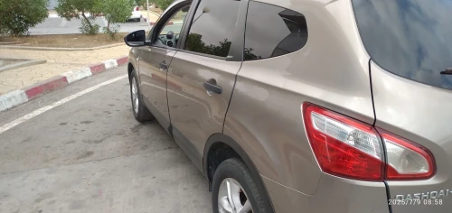 Nissan Qashqai 2015 +2 Visia