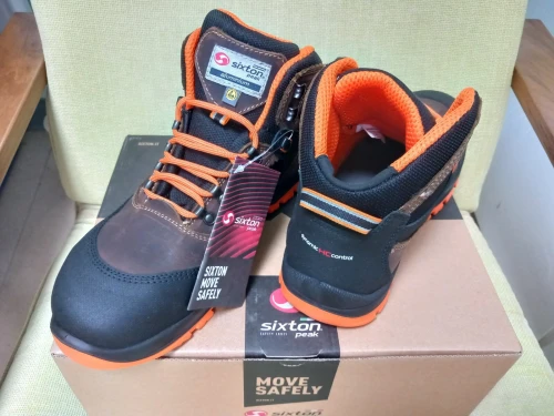 Chaussure de sécurité - Safety shoes 