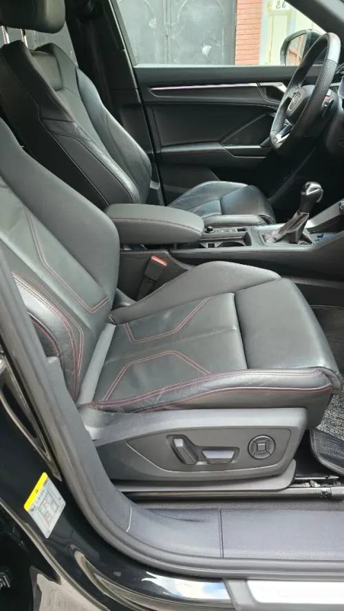 Audi Q3 2023 S line