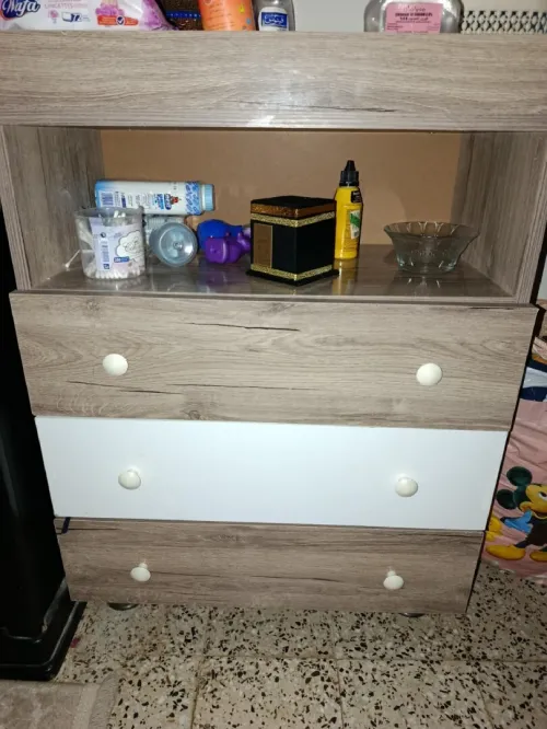 Bonc bébé avec armoire 