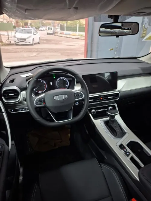 Geely Coolray 2026 