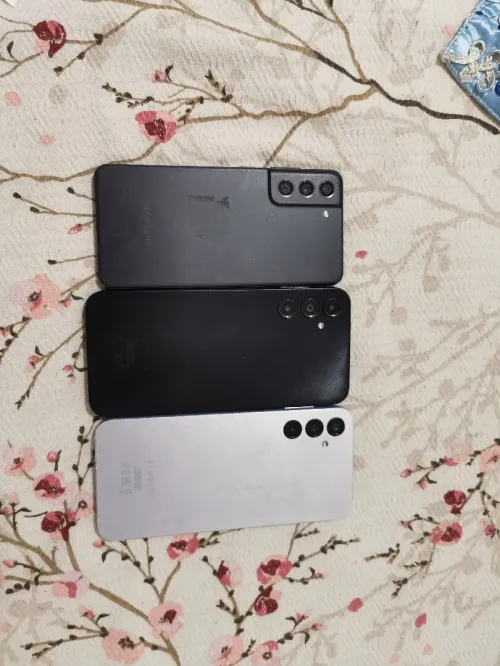 Samsung A15. 5G...... A15..... S21