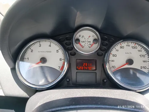 Peugeot 207 2012 Allure 4