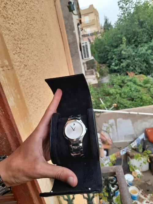 Movado Swise importer canda plus de 10000euro 