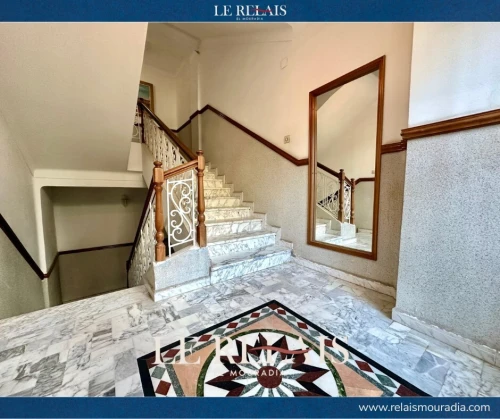 Vente Appartement Niveau de villa F4 Alger El mouradia