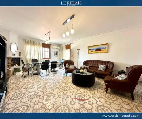 Vente Appartement Niveau de villa F4 Alger El mouradia