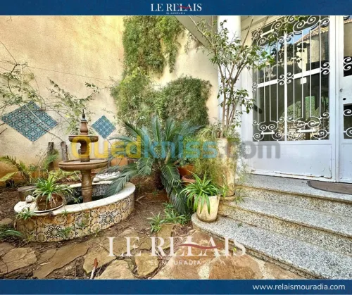 Vente Appartement Niveau de villa F4 Alger El mouradia