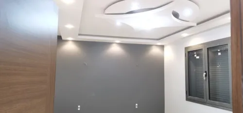 Peintre سباغ