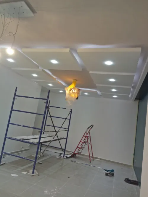 Peintre سباغ