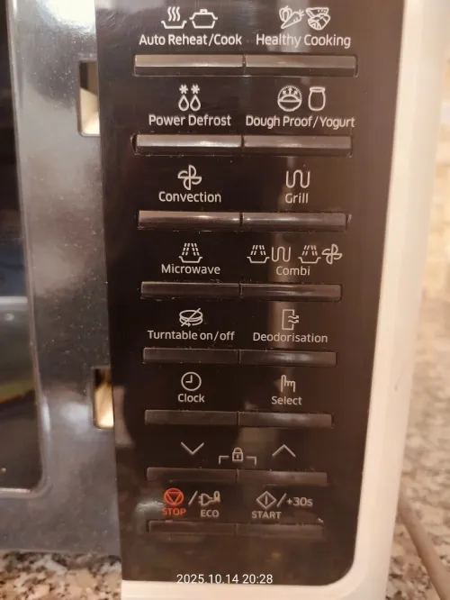 Smart oven avec 3 fonctions four-micro onde - grill