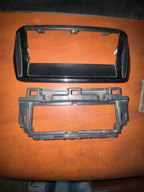 Auto radio poste + console complet Peugeot 