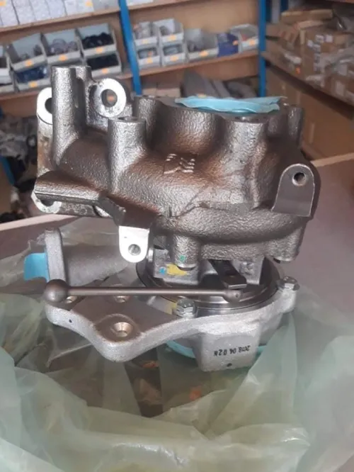 Urvan E26 