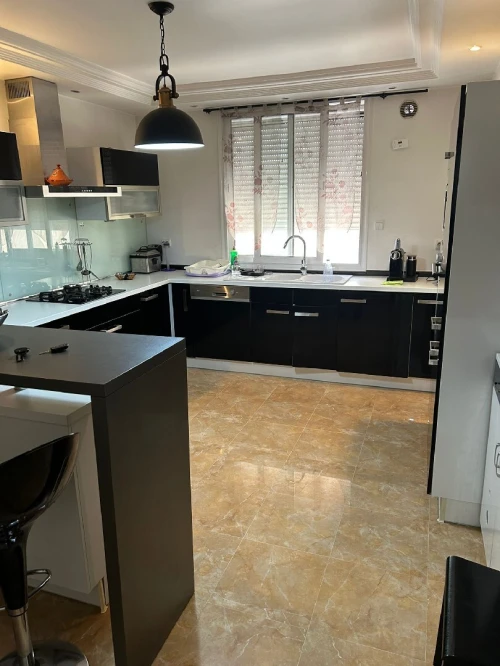 Location Appartement F4 Alger Hydra