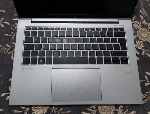 Hp elitebook 845 G10 Rayzen 7pro