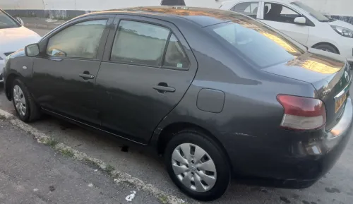 Toyota Yaris Sedan 2010 Yaris Sedan