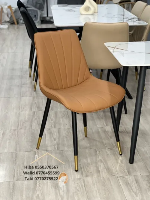 chaise en lin / cuir/ paollo et velours